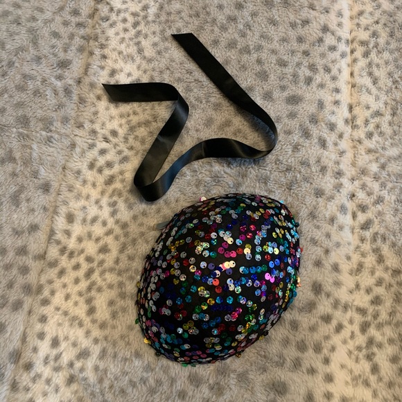 Multicoloured body with neon green tulle costume. - Picture 7 of 9